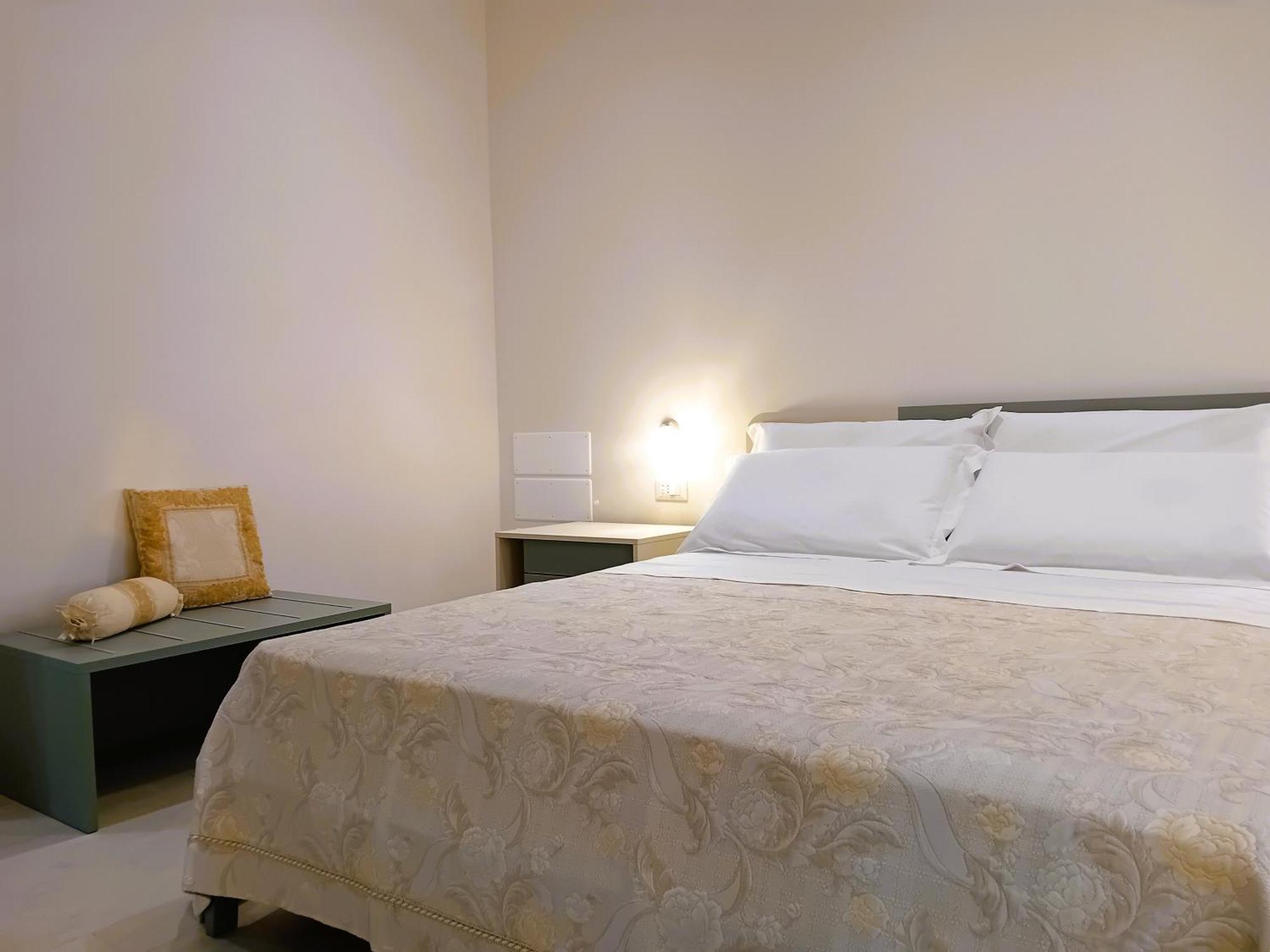 Pietra Di Puglia Hotel Monopoli Exterior photo